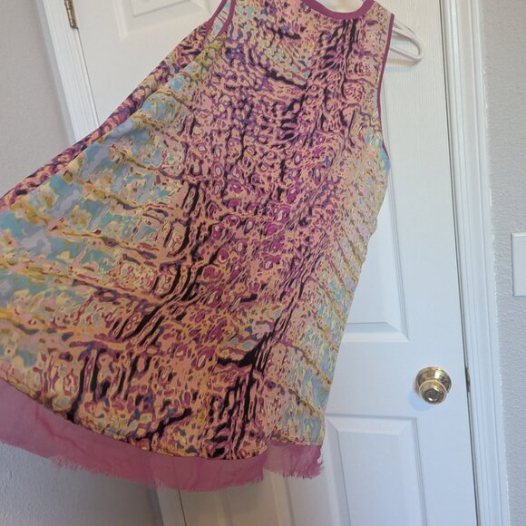 Vera Wang Breezy Sleeveless Tunic | L | High / Low | Multi color print | EUC - Picture 6 of 8